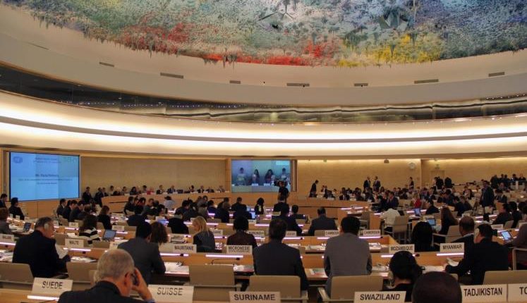 مجلس حقوق الإنسان في جنيف طالب بضمان عقاب مرتكبي جرائم ميانمار وتحقيق العدالة للضحايا المسلمين (غيتي)