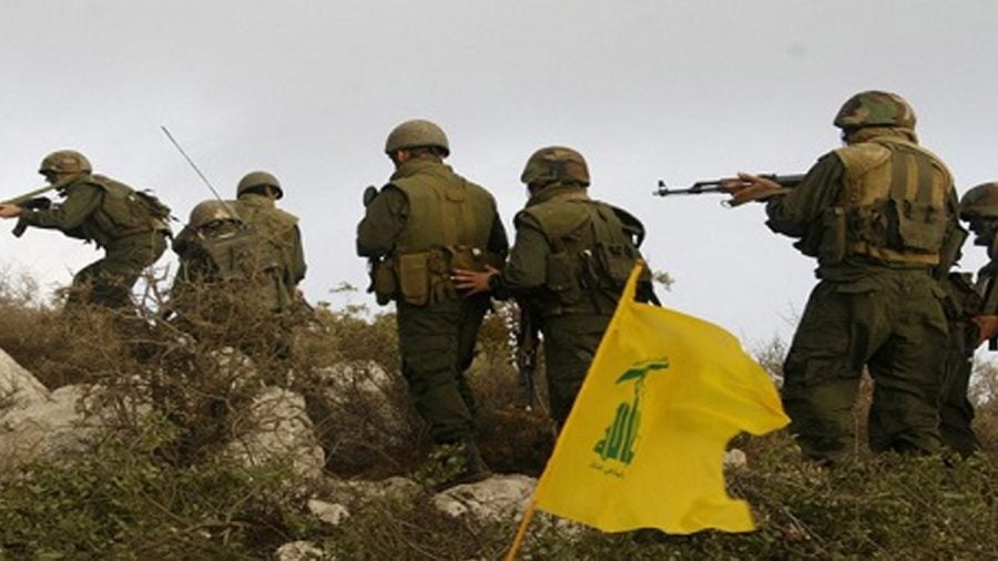 عناصر من ميليشيا "حزب الله"