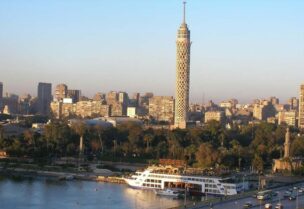 مصر تؤكد تمسكها بالحل السياسي الليبي وعدم التهاون فى مواجهة التيارات المتطرفة
