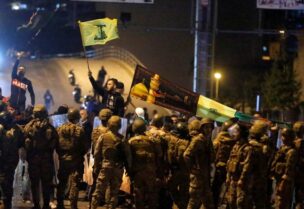 شبيحة حزب الله وحركة أمل على جسر الرينغ أثناء مهاجمتهم للثوار