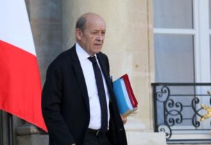 وزير الخارجية الفرنسي جان إيف لو دريان