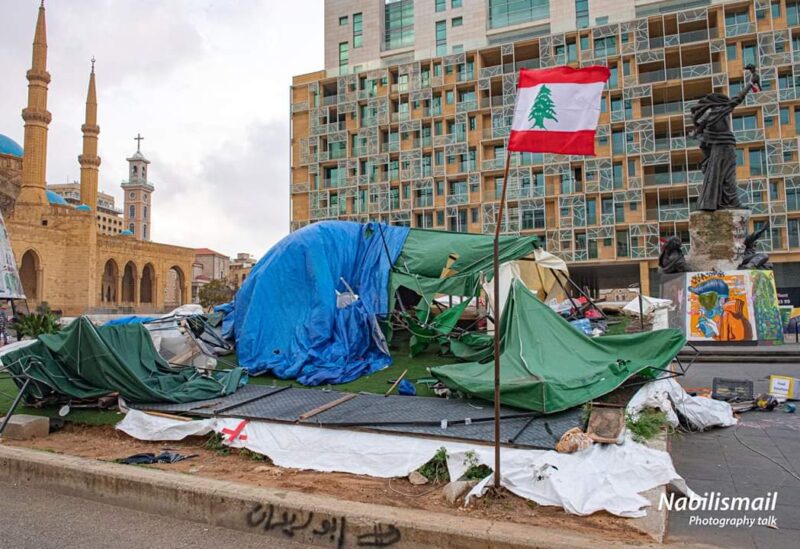 وزير الداخلية محمد فهمي أعطى أوامره للقوى الأمنية من أجل إفراغ ساحة الشهداء بيروت