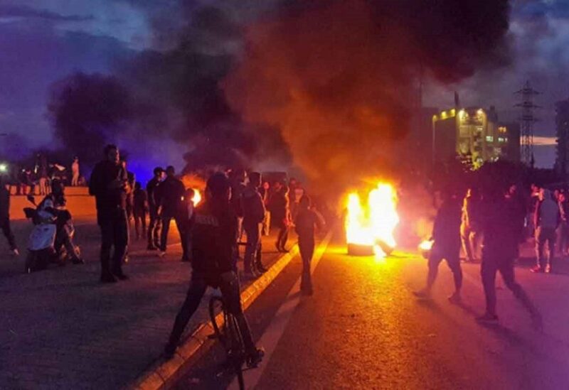 احتجاجات في الشارع على خلفية الأوضاع المعيشية المتردية