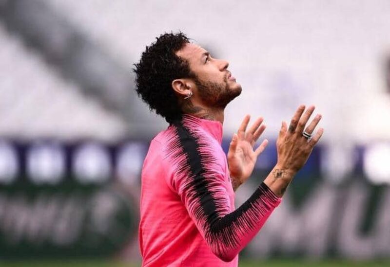 النجم البرازيلي نيمار دا سيلفا