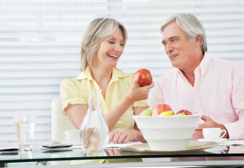 إن تعزيز مناعة كبار السن يعزز مناعتهم ضد الأمراض والعدوى الفيروسية