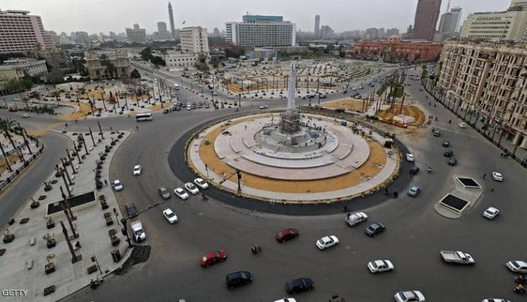 مصر تفرض بعض القيود لمكافحة كورونا