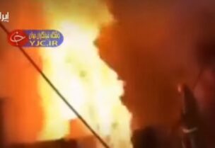 صورة تُظهر الحريق المندلع داخل استديوهات القناة في إيران