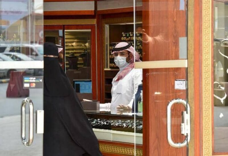 إعادة فتح مراكز التسوق في السعودية