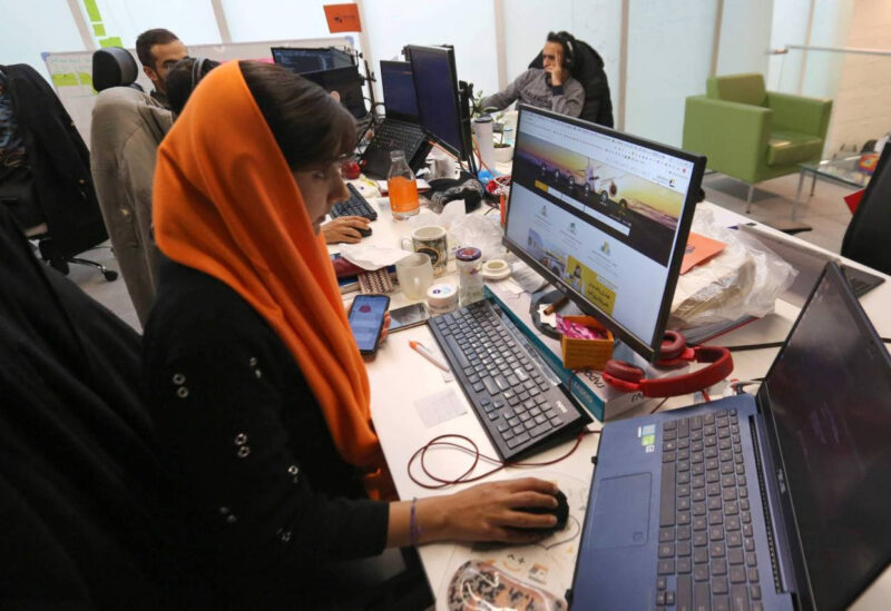إيران تسعى للسيطرة على الانترنت