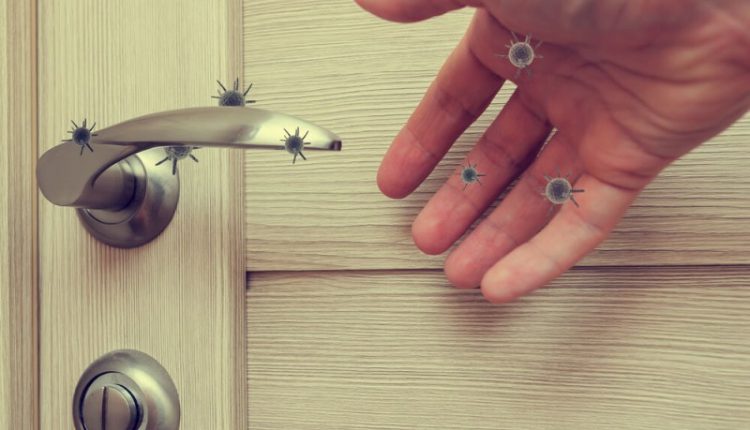 انتقال عدوى كورونا عبر ملامسة الأسطح
