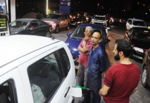 أزمة في محطات البنزين والمازوت - أرشيفية