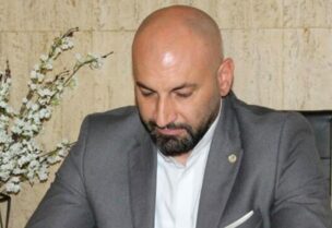 أشرف الموسوي