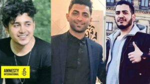 إعدام 3 شبان إيرانيين لمشاركتهم في الاحتجاجات