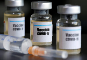 التجارب مستمرة للوصول للقاح فعال ضد كورونا