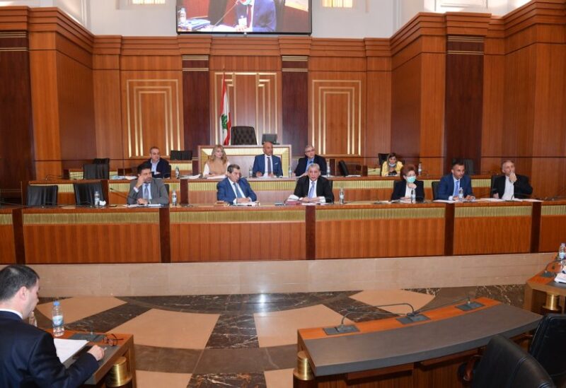 اللجان ناقشت اقتراح تطوير قوانين المياه