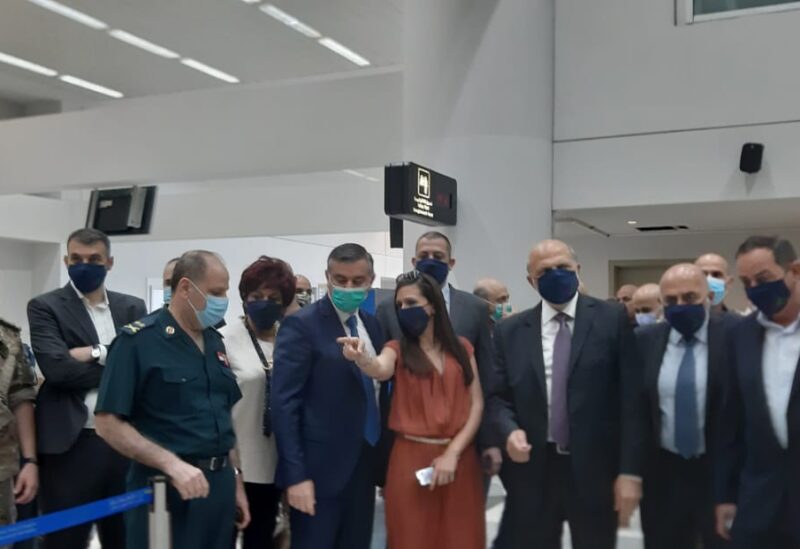 اللجنة المعنية بكورونا اطلعت على الاجراءات في المطار