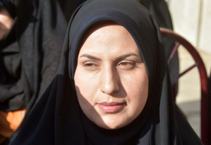النائبة الإيرانية سمية محمودي