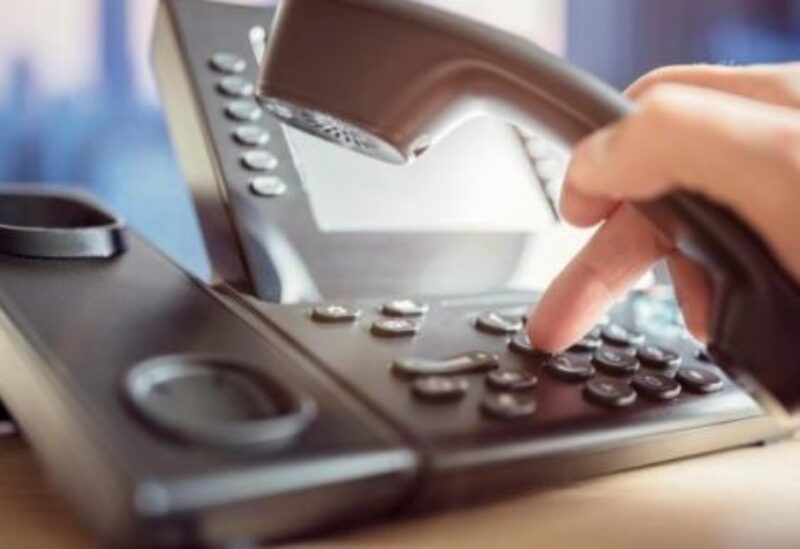 توقف خطوط الهاتف الثابت والانترنت