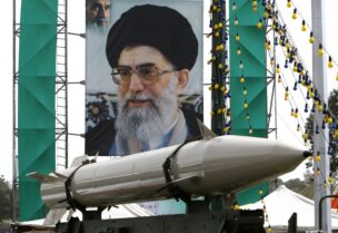 منظومة إيران العسكرية تشكل خطرا على المنطقة