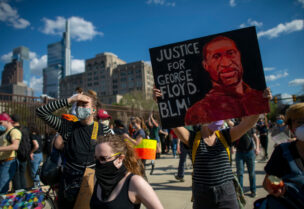 مقتل جوروج فلويد تسبب بمظاهرات في المدن الأمريكية