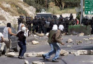 مواجهات بين الفلسطينيين وجنود الاحتلال- أرشيفية