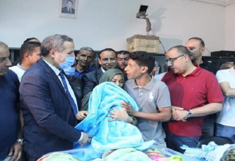 عودة الرضيع يوسف إلى أمه