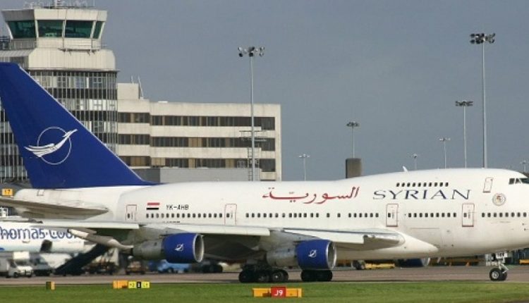 طائرة في مطار دمشق الدولي