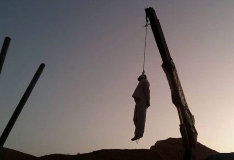 إيران تنفذ حكم الإعدام بتهمة شرب الكحول