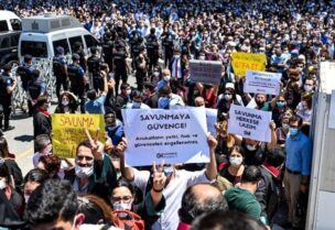 جانب من احتجاجات المحامين الأتراك
