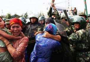 بريطانيا تتّهم الصين بارتكاب "انتهاكات جسيمة وصادمة" لحقوق الاويغور
