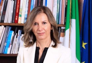 السفيرة الايطالية نيكوليتا بومباردييري