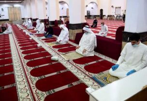 الكويت تعلن موعد استئناف صلاة الجمعة بالمساجد