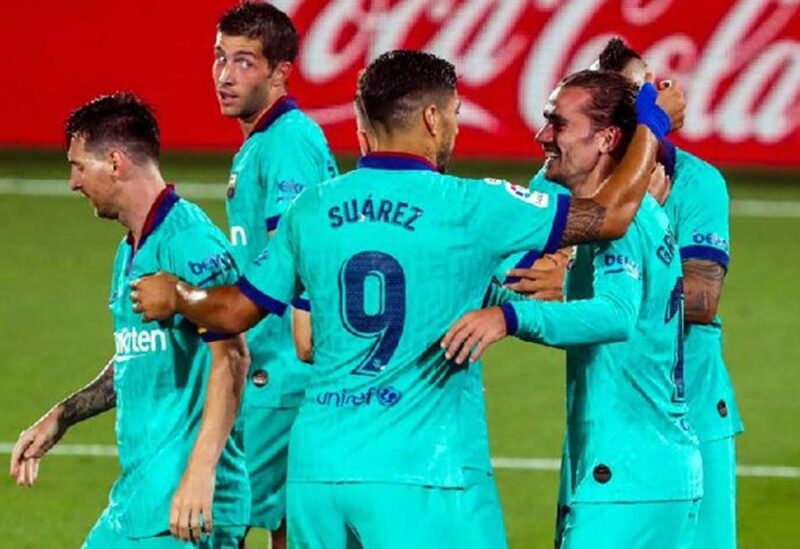 برشلونة يتفوق على فياريال برباعية