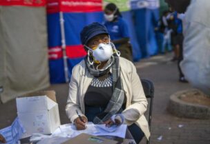 جنوب أفريقيا تسجل إصابات جديدة بكورونا