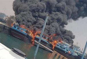 حريق بميناء بوشهر جنوب إيران