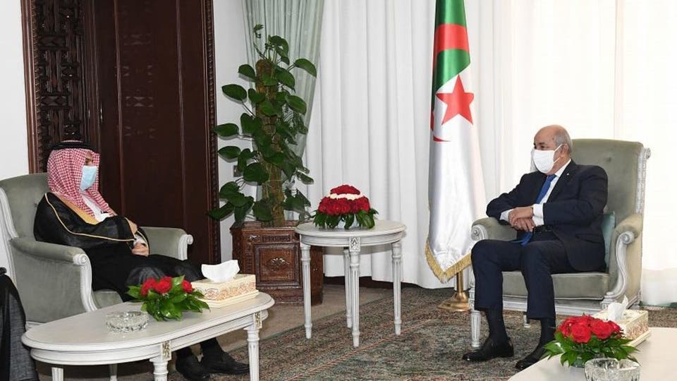 لقاء وزير الخارجية السعودية مع رئيس الجزائر