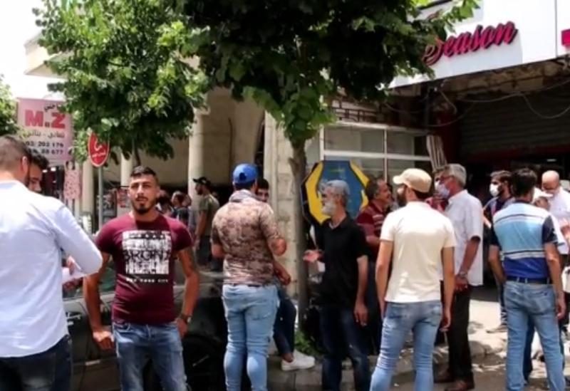 وقفة احتجاجية على تقنين الكهرباء في النبطية