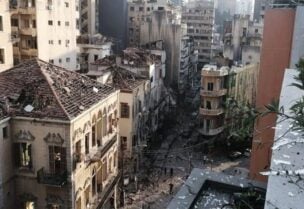 الدمار في أحياء بيروت عقب انفجار المرفأ