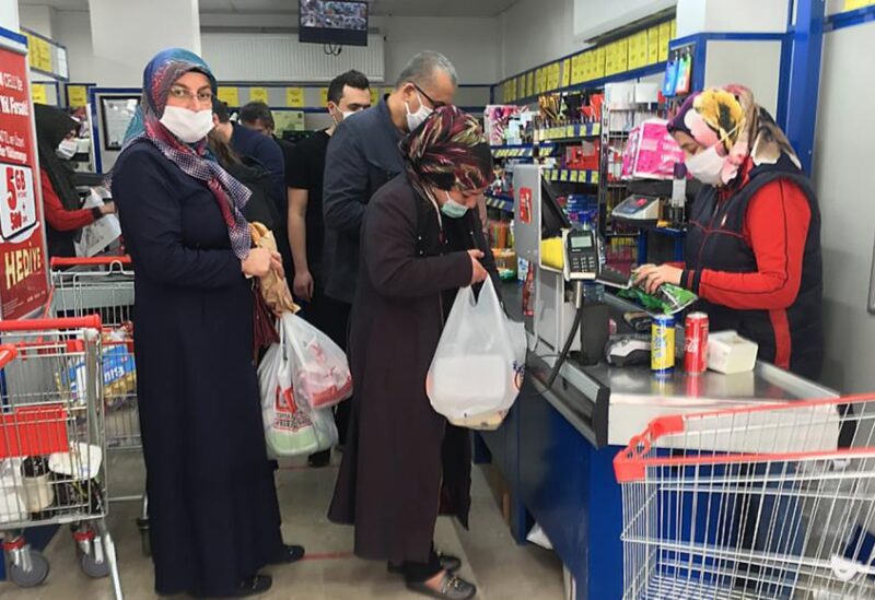 ارتفاع إصابات كورونا في تركيا