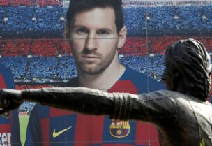 الكشف عن تفاصيل عقد ميسي مع برشلونة