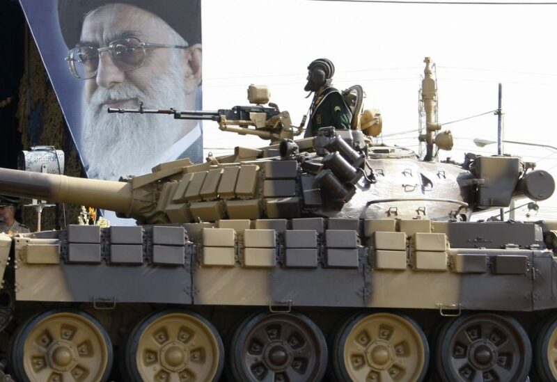 دبابة إيرانية - أرشيفية