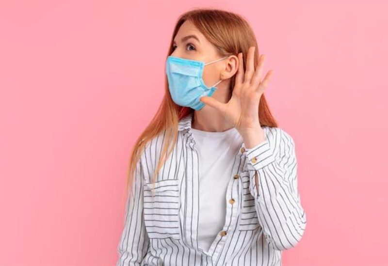 كورونا يؤثر على حاسة السمع