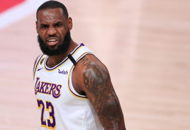 جيمس وأنتيتوكونمبو ضمن تشكيلة الفريق الأول لـ"NBA"