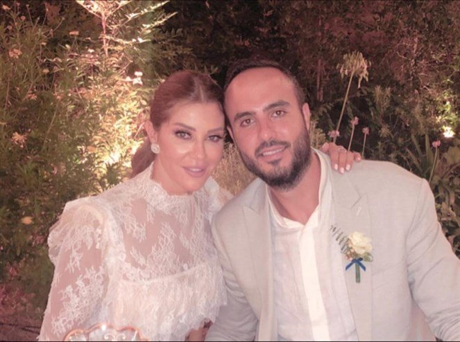 صور من زفاف كارلا حداد