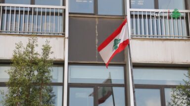 المجتمع الدولي يصر على إقرار قانون الشراء العام