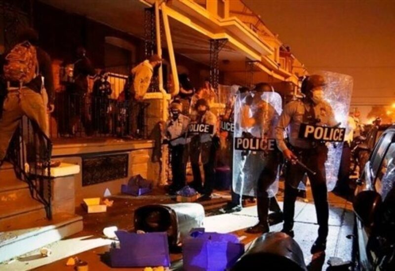 احتجاجات عنيفة في فيلادلفيا منذ أيام
