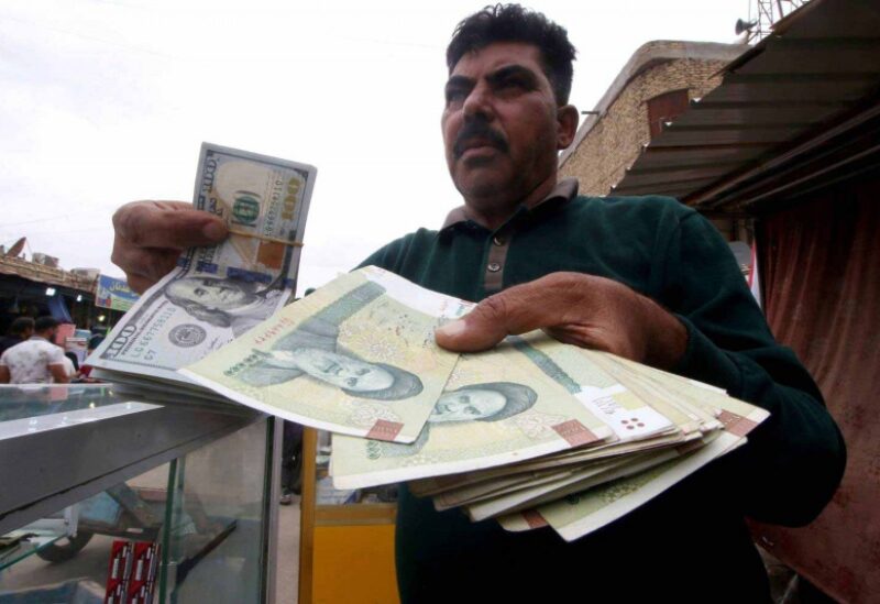 العملة الإيرانية في أدنى مستوياتها أمام الدولار