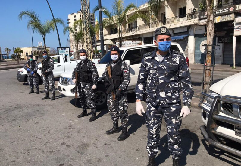 مطالبات باستثناءات من قرار الداخلية بالإقفال