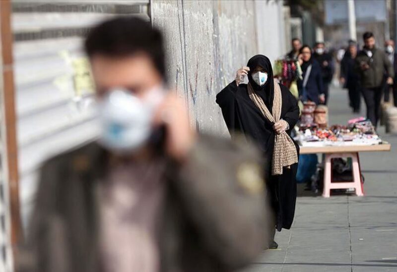 إيران تسجل أرقام قياسية بإصابات كورونا