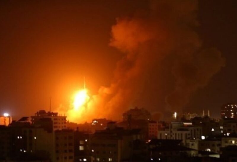 الجيش الإسرائيلي يقصف أهداف في قطاع غزة